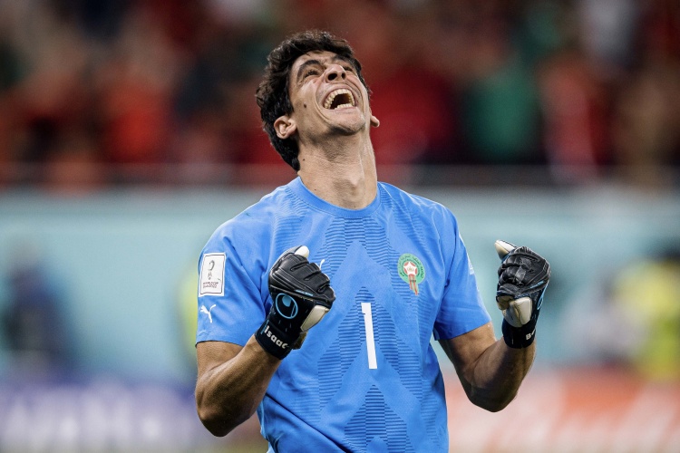 开云APP-摩洛哥门将布努在非洲杯完成10次零封，升至赛事历史并列第三位